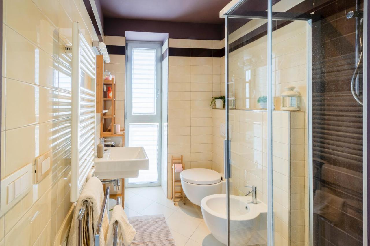 Angel'S Traveller'S Apartment Parma Ngoại thất bức ảnh